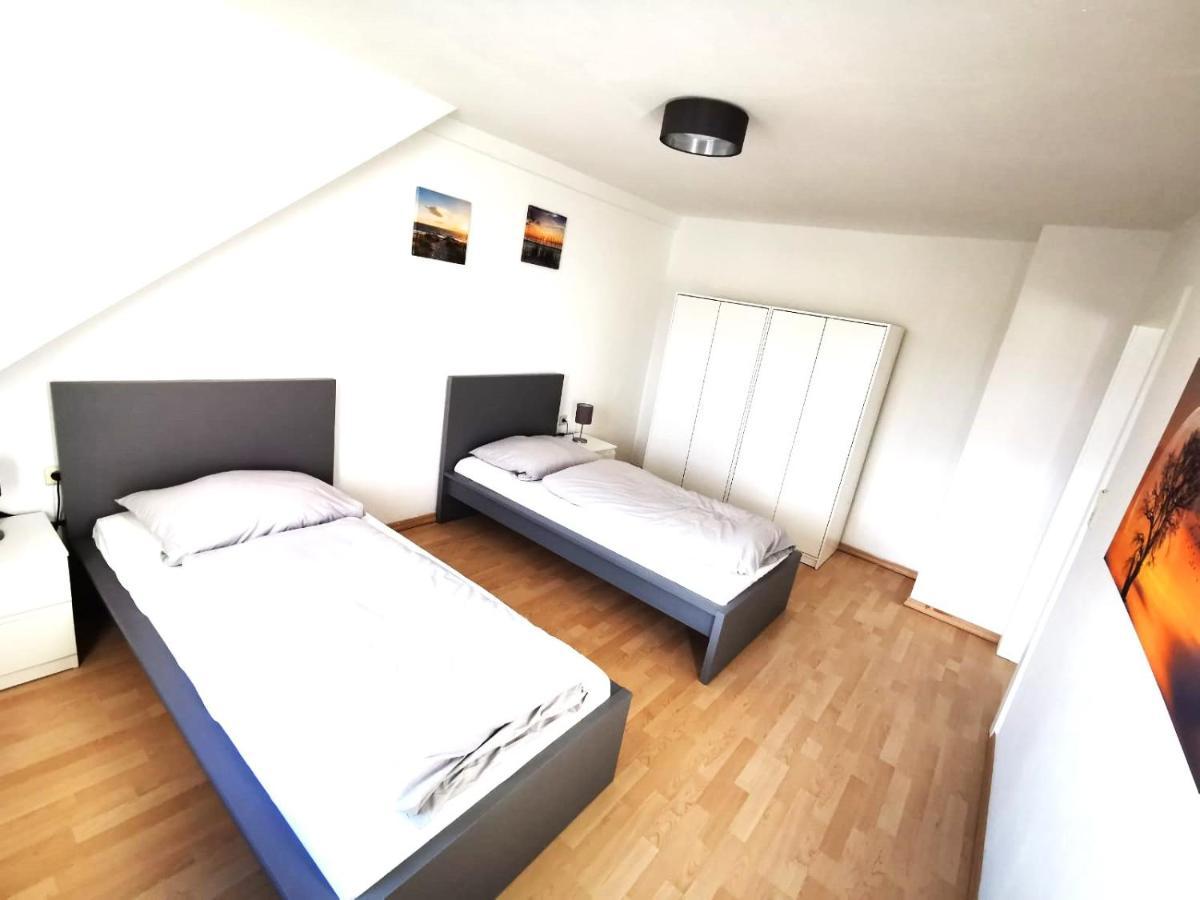 Zentral Und Ruhig In Chemnitz Apartment ภายนอก รูปภาพ